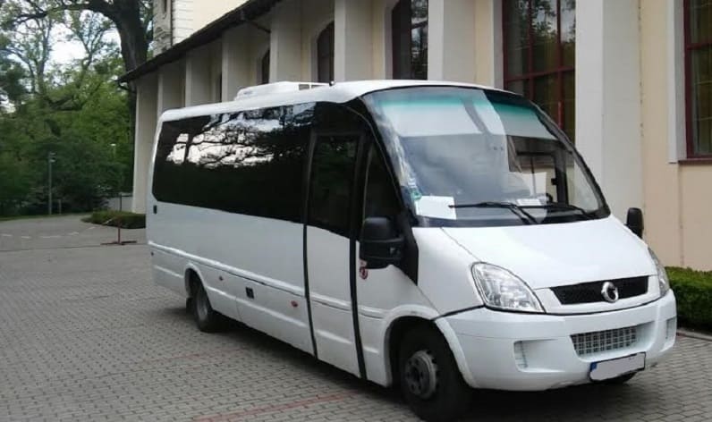 Attica: Bus order in Paianía in Paianía and Greece